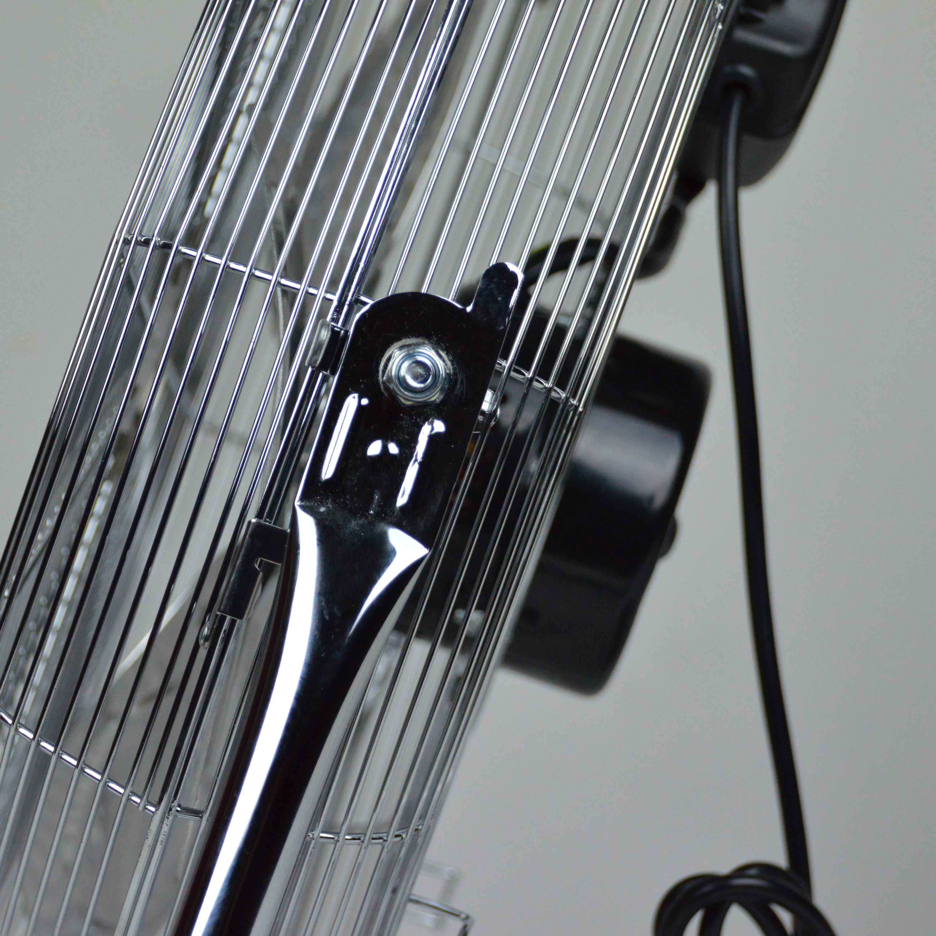 Ventilatore da terra industriale Krimex Cromo 4