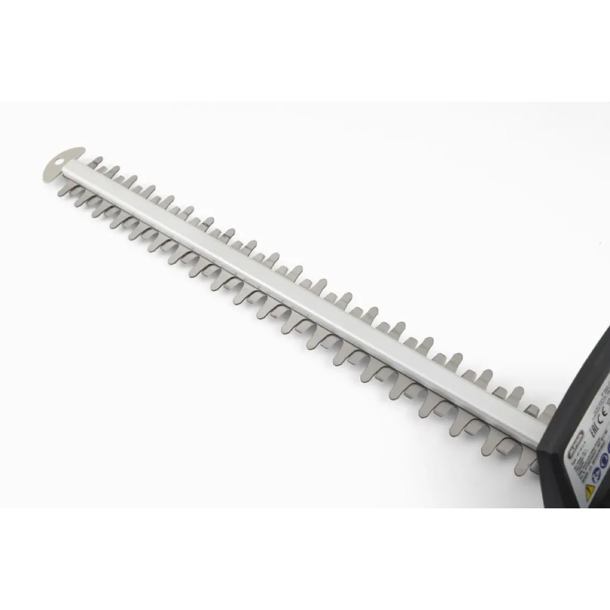Tagliasiepi a Batteria Alpina 4