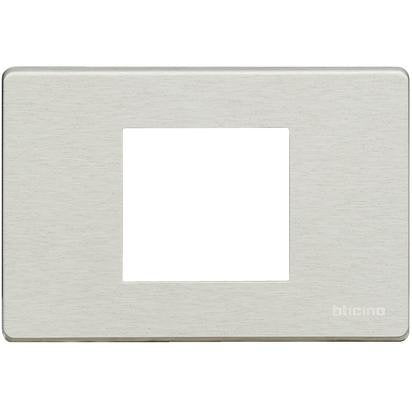 Bticino Magic placca 2 posti centrati