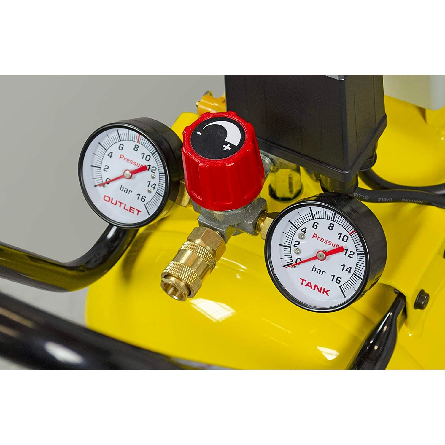 Compressore silenziato 50L Stanley 5