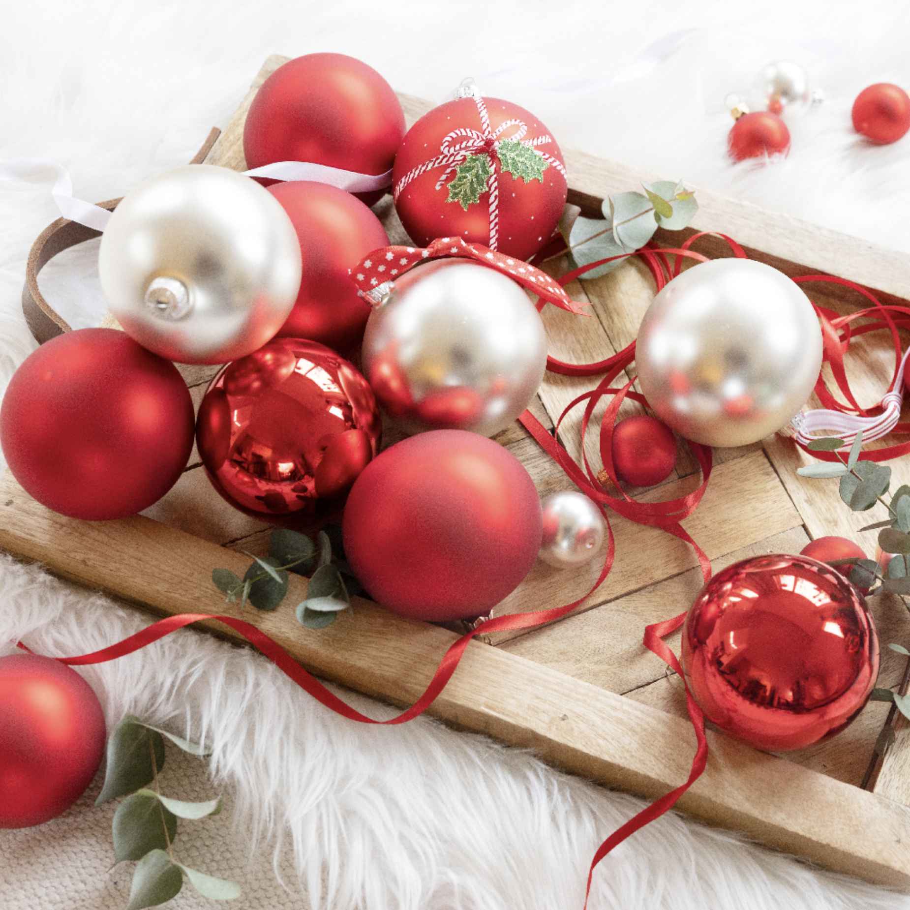 KIT 16 Palline natalizie in vetro 8 cm