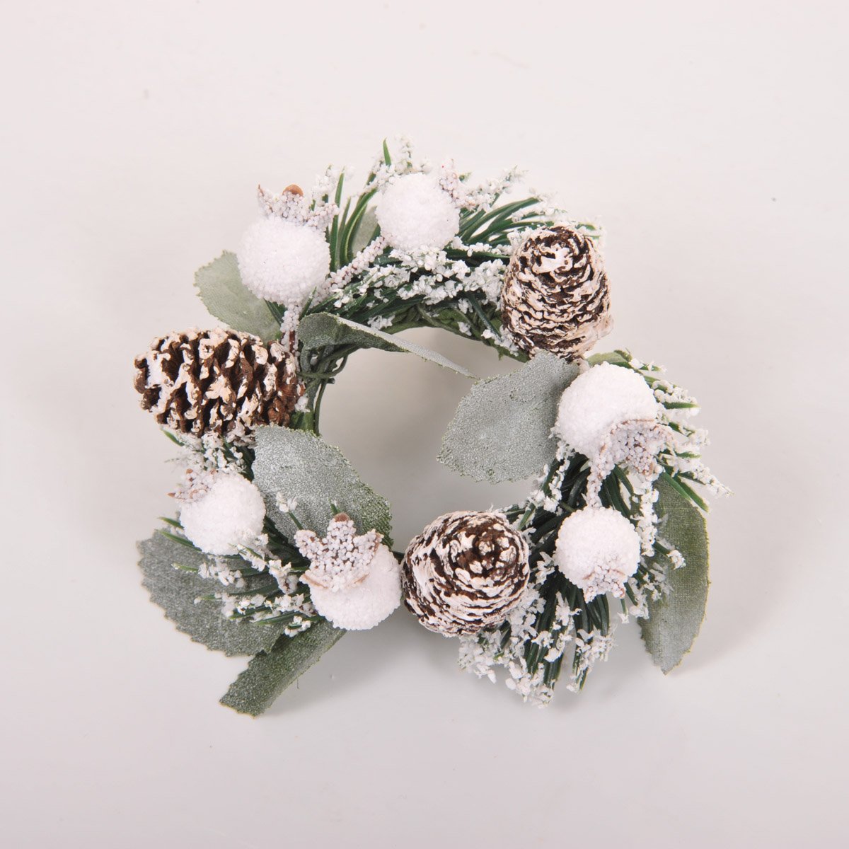 Giro candela con bacche colore bianco