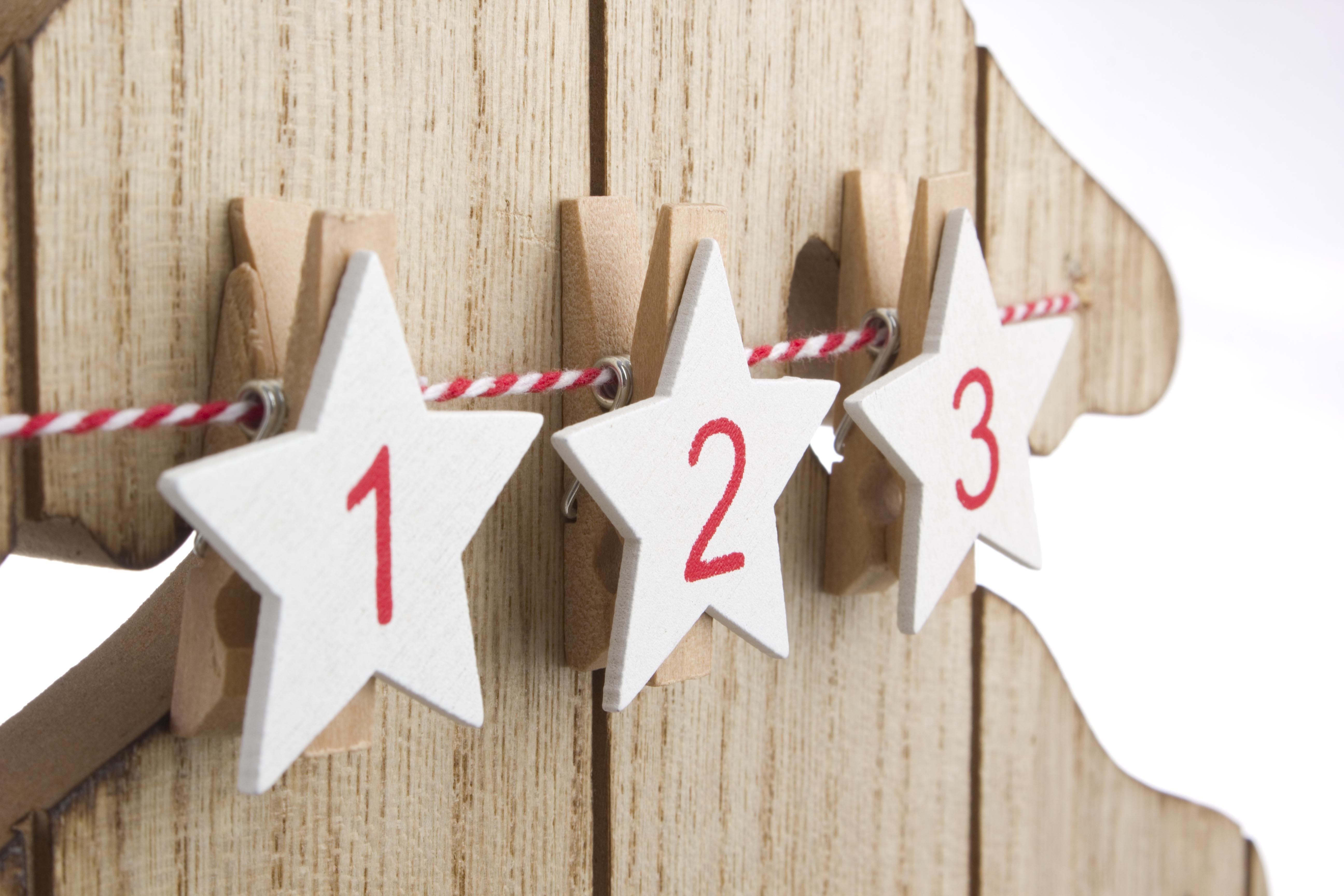Calendario avvento taly pino in legno 8