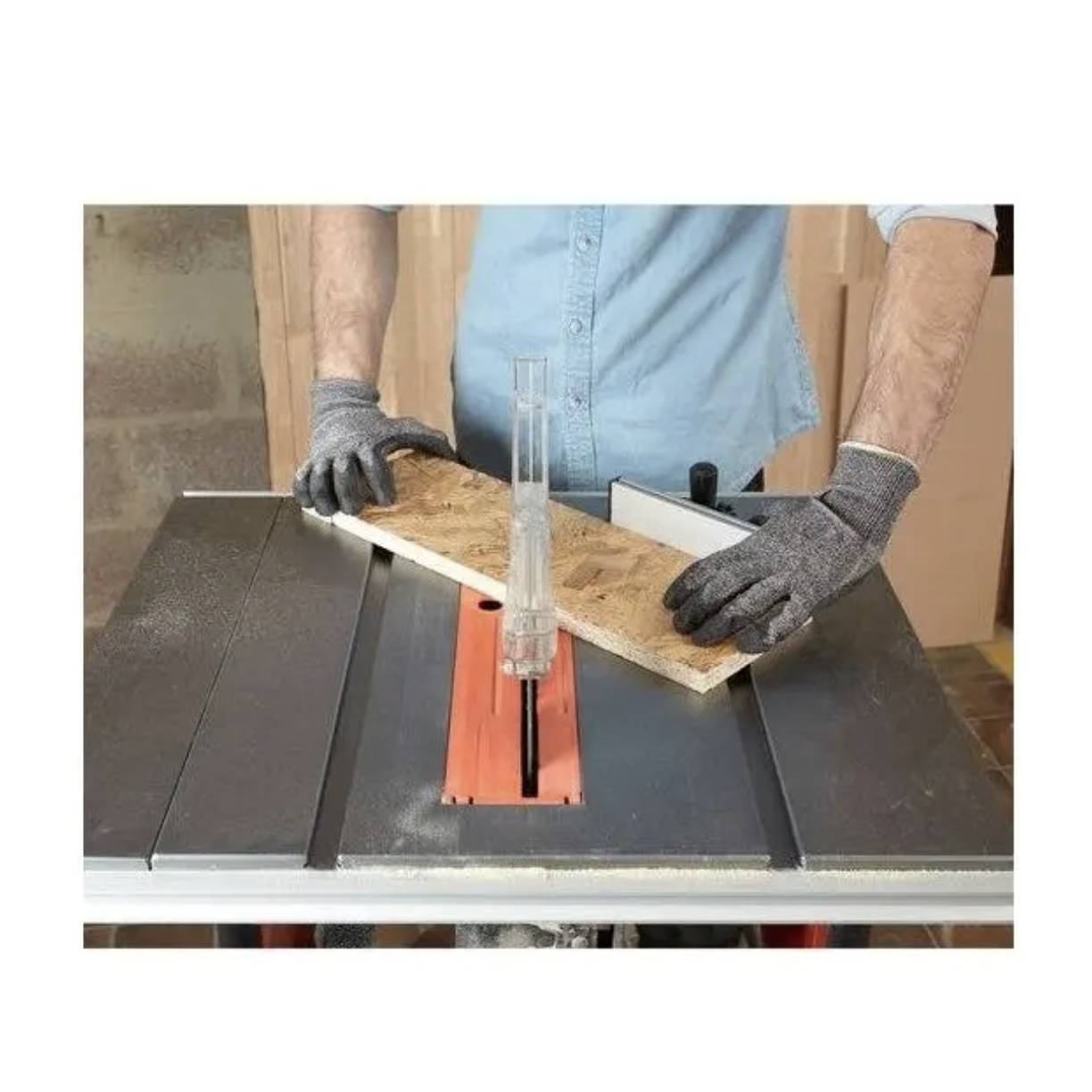 Sega da banco 1800W Black+Decker