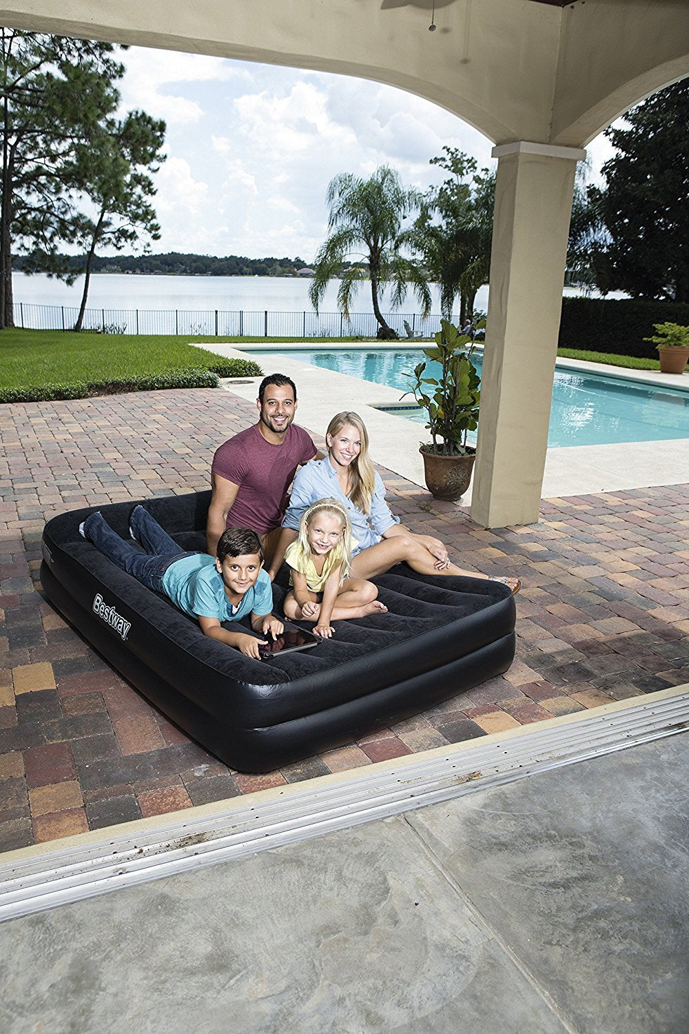 MATERASSINO MATRIMONIALE GONFIABILE LINEA QUEEN 8