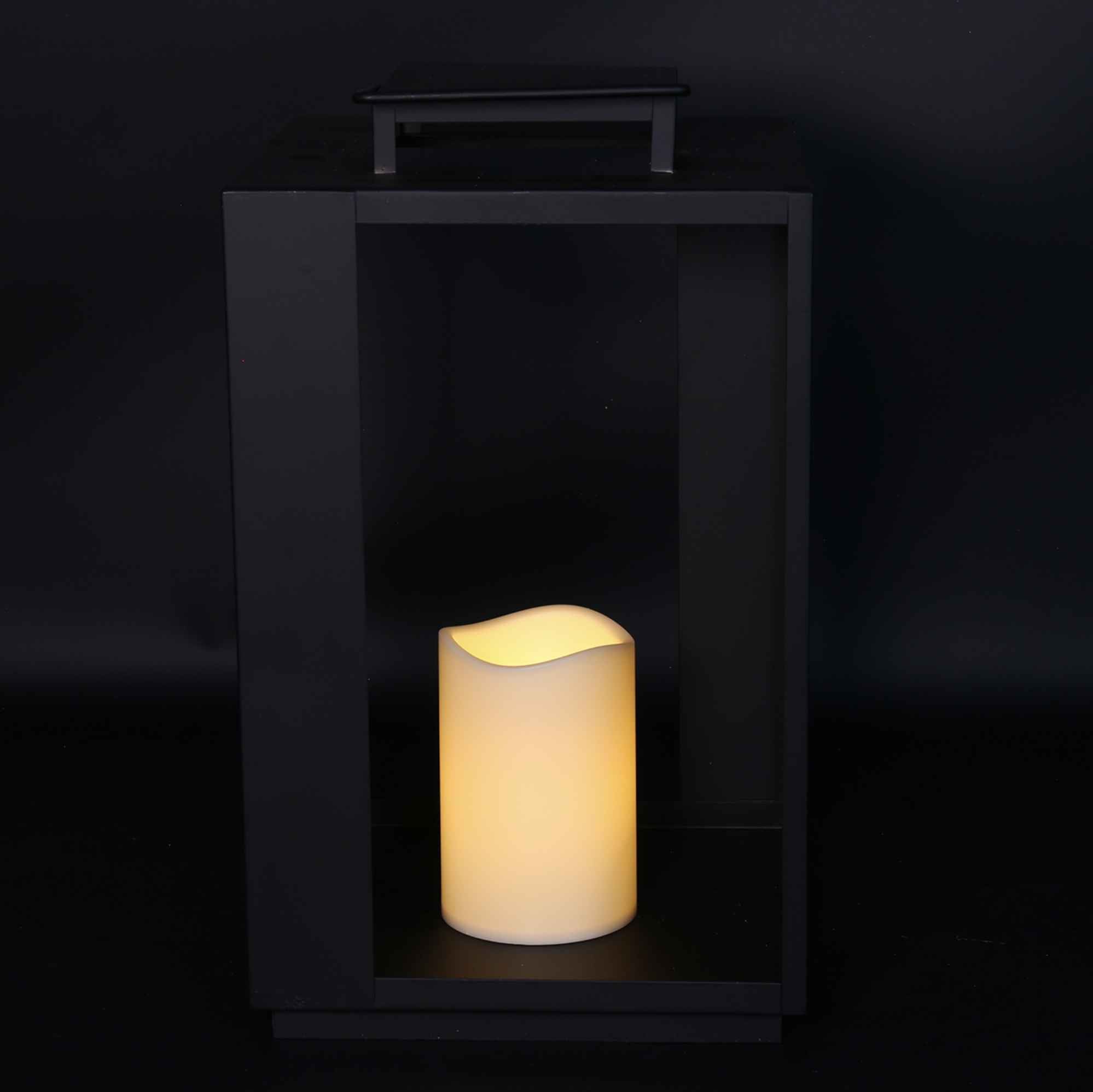 Lanterna LED con candela natalizia